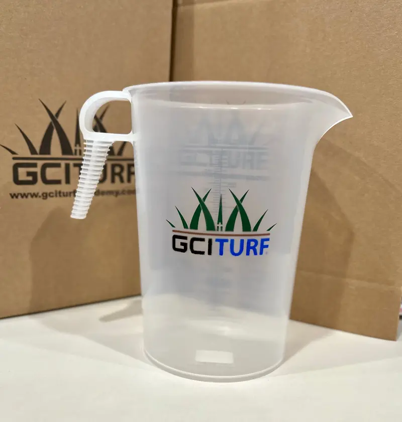 128-Ounce Gci Turf Mixing Measuring Cup 1