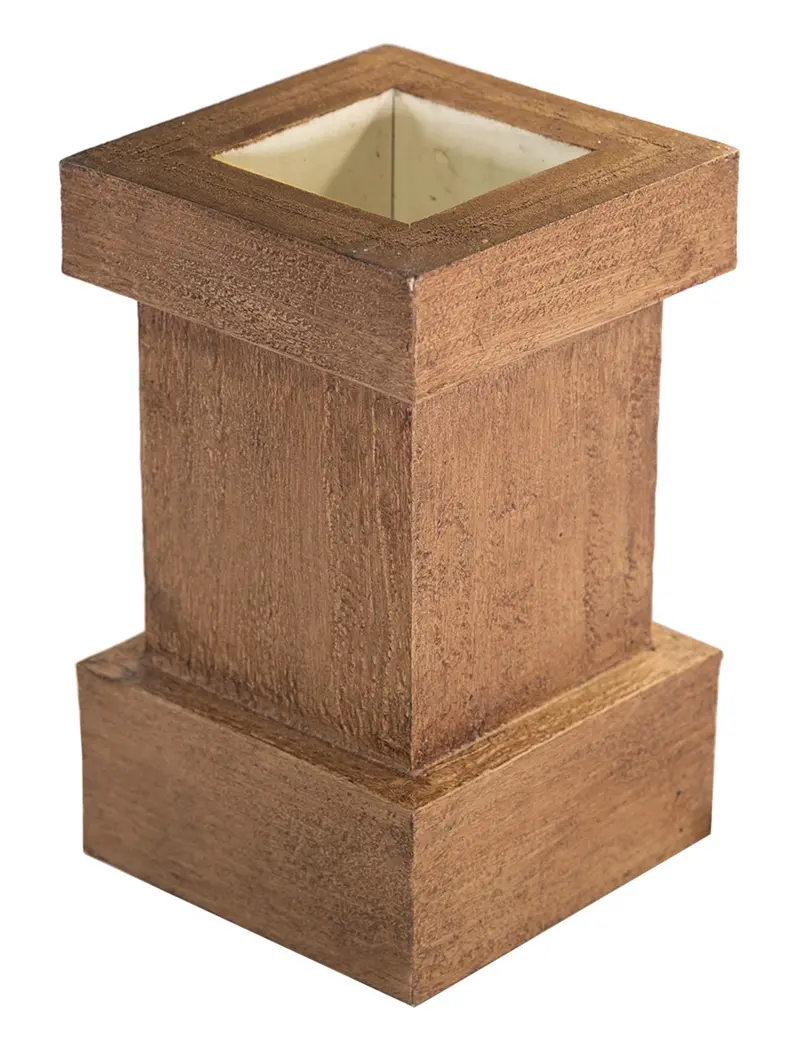 Evercedar Square Column Wrap Sample – Wood-Grain Flat-Pack Design 1