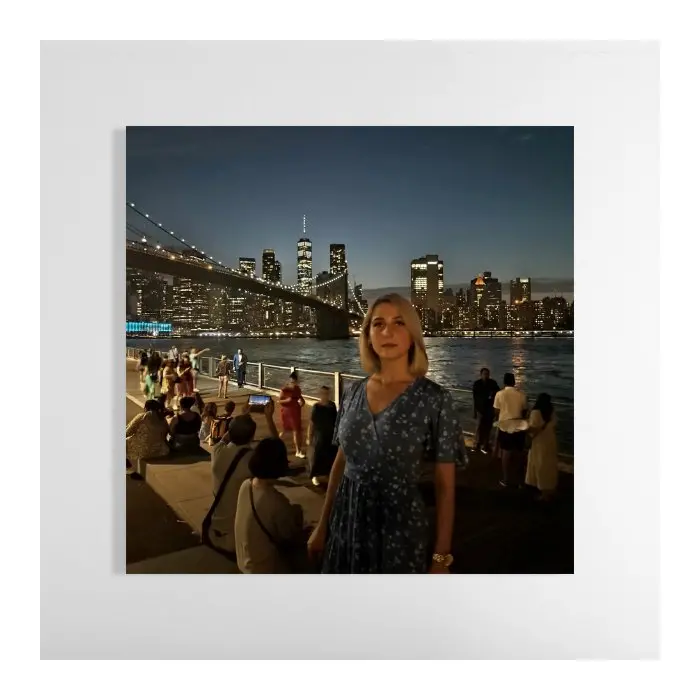 Glass Photo Print – Crisp Square Wall Decor 1