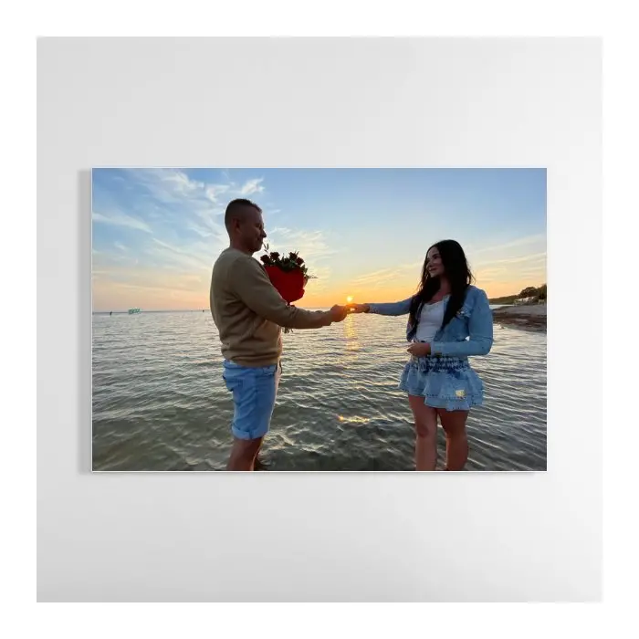 Horizontal Glass Photo Print – Sleek Modern Art 1