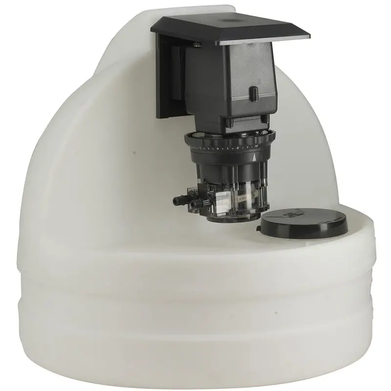 Stenner Single-Head Adjustable Chemical Feed Pump – 0.2–3 Gpd, 7.5-Gallon Tank, #1 Tube 1