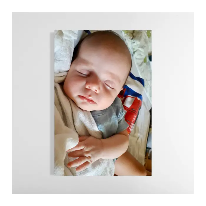 Vertical Glass Photo Print With Sleek Finish 1